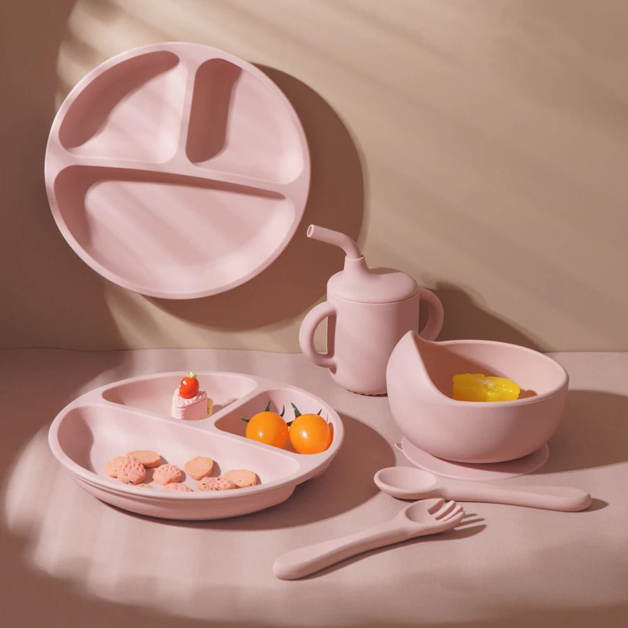 5PCS Baby Silicone Tableware Set Suction Bowl Plate Soft Utensils Sippy Cup Baby Stuff Feeding Training Sets For Baby